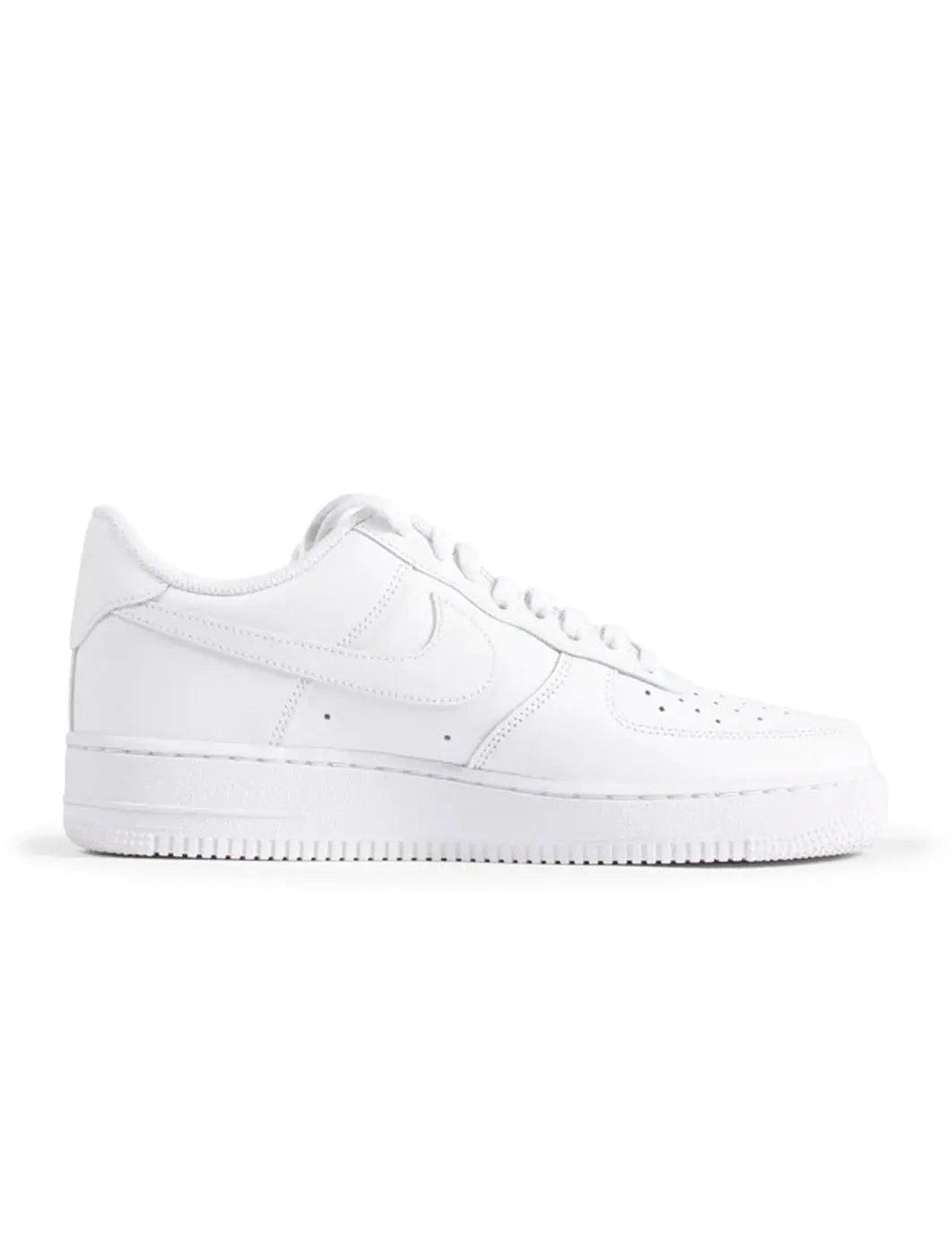 Nike Air Force 1 '07 Triple White Sneakers
